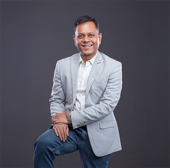 আমার সম্পর্কে